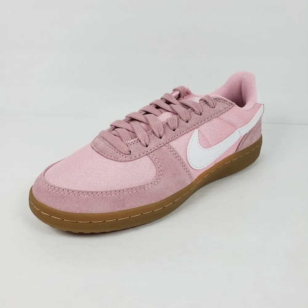 Nike field general
